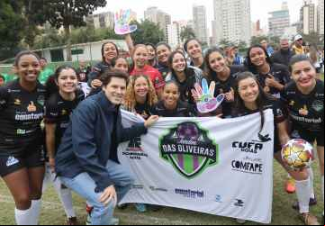 Daniel Vilela reforça compromisso com projetos que tornem esporte mais ível aos jovens goianos durante oitavas de final da Taça das Favelas Goiás 