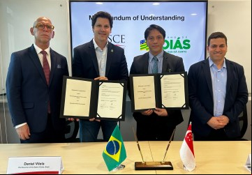  Daniel Vilela e representante da SCE assinam memorando de entendimento para cooperação em áreas estratégicas como inteligência artificial, desenvolvimento urbano, governança, sustentabilidade e transformação digital