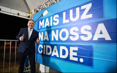 Goiânia: Prefeito Sandro Mabel leva iluminação de LED a 142 bairros da região Sudoeste